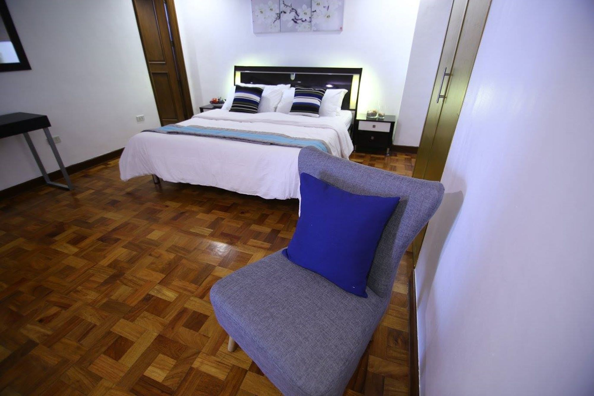 Reddoorz Plus @ Casino Street Makati Makati City Exterior foto