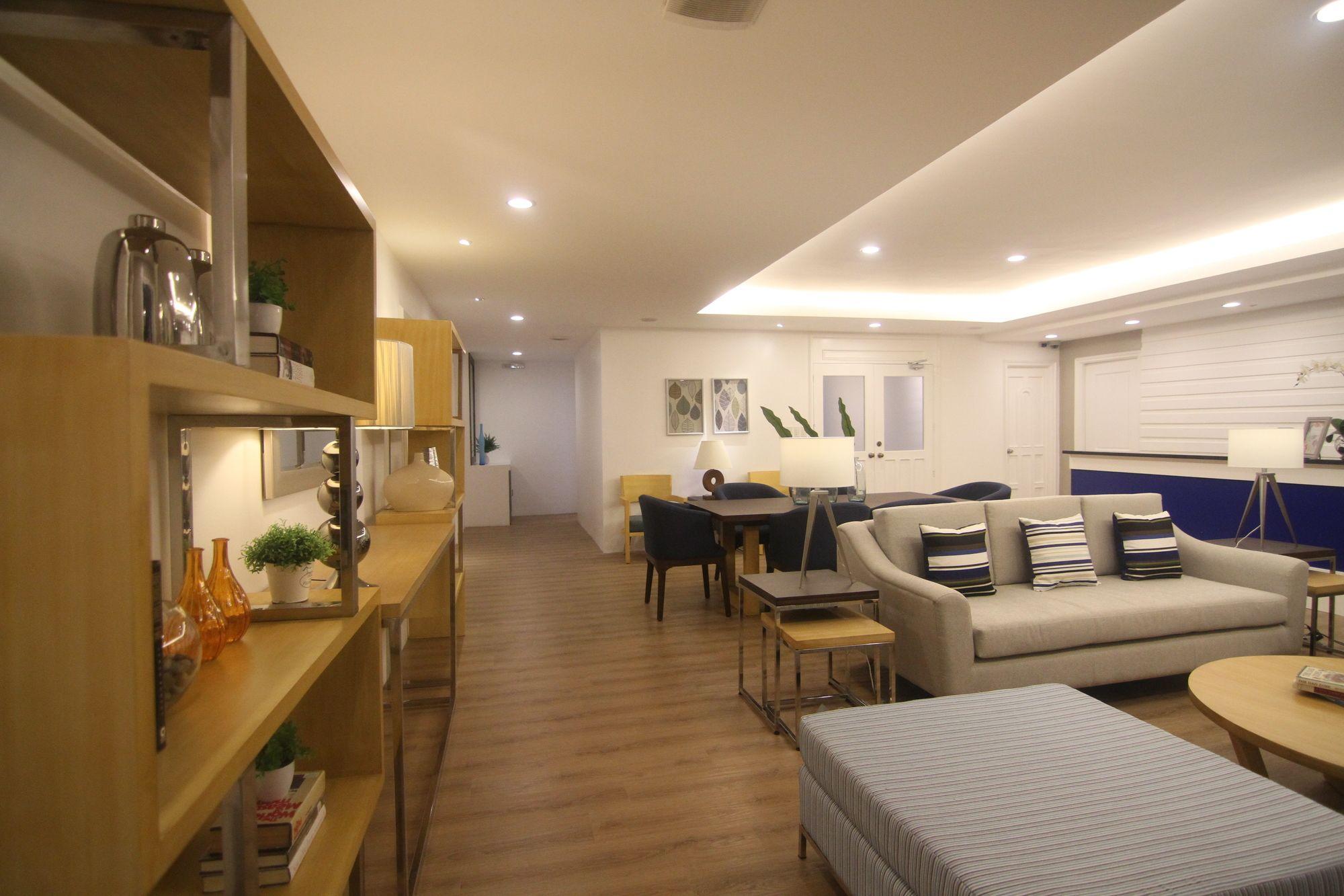 Reddoorz Plus @ Casino Street Makati Makati City Exterior foto